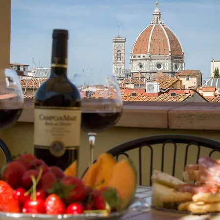 Ruhige In Santa Croce Mit Terrasse- Kathedrale Von Florenz-naehe By Interhome