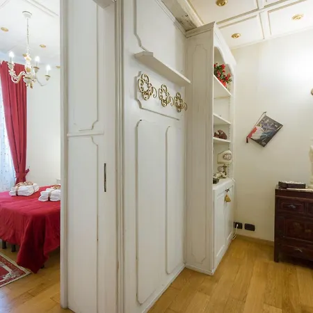 Apartment Ruhige In Santa Croce Mit Terrasse- Kathedrale Von Florenz-naehe By Interhome