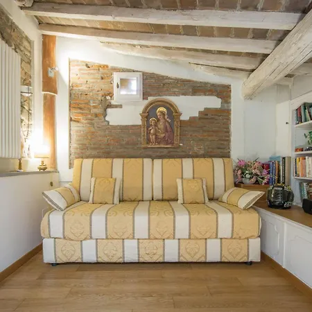 Ruhige In Santa Croce Mit Terrasse- Kathedrale Von Florenz-naehe By Interhome Firenze