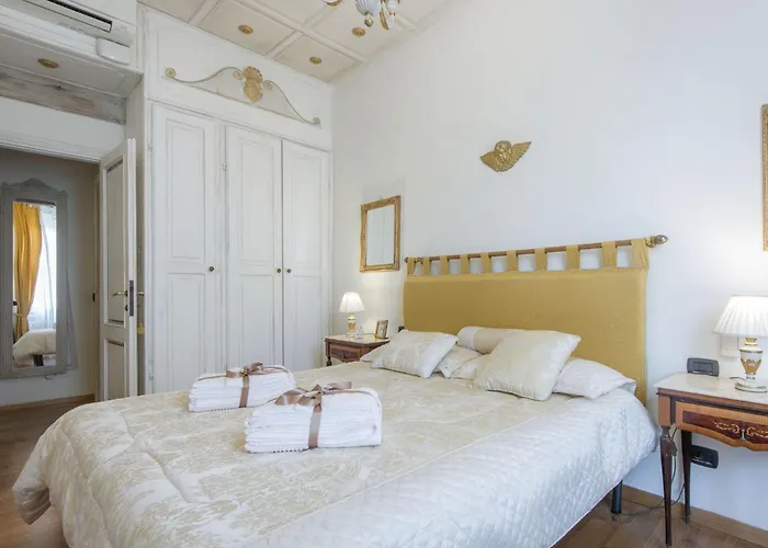 Ruhige In Santa Croce Mit Terrasse- Kathedrale Von Florenz-naehe By Interhome * Florenz